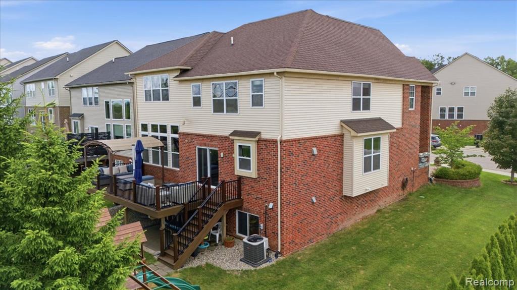 4810 E Stonegate Circle, Lake Orion, MI — Photo 49
