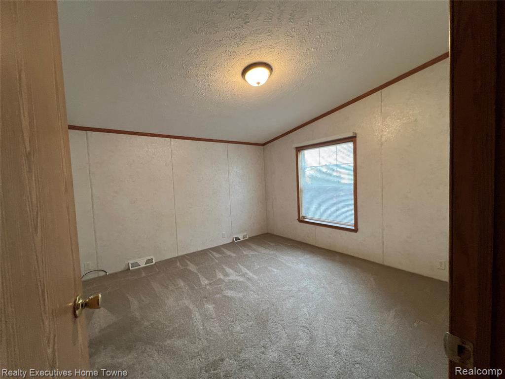3682 CHESTNUT Lane, Dryden, MI 48428 — Photo 26