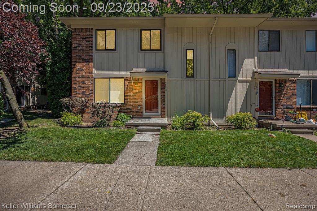 40872 Highpointe Drive, Clinton Twp, MI 48038 — Photo 2