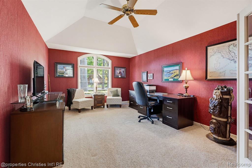 14281 Bournemuth Drive, Utica, MI 48315 — Photo 47