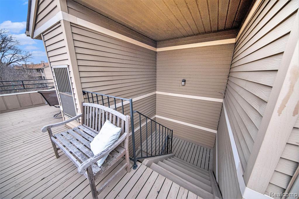 350 Briarcrest Drive, 165, Ann Arbor, MI 48104 — Photo 23
