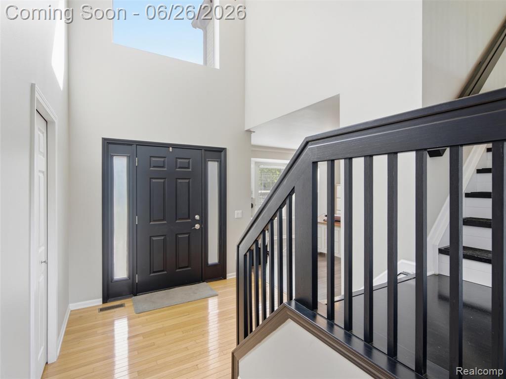 4974 Menominee Lane, Clarkston, MI 48348 — Photo 8