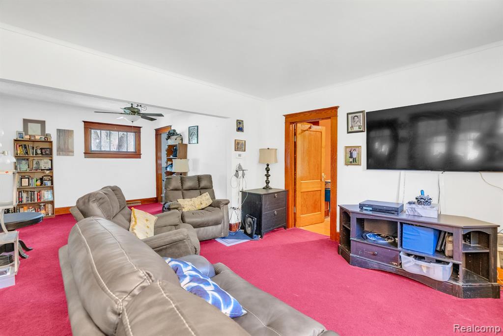 4207 Pine Grove Avenue, Fort Gratiot, MI 48059 — Photo 12