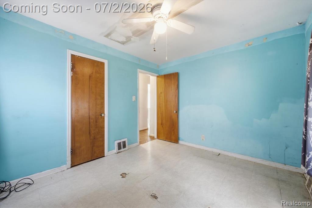 5202 Dupont Street, Flint, MI 48505 — Photo 10