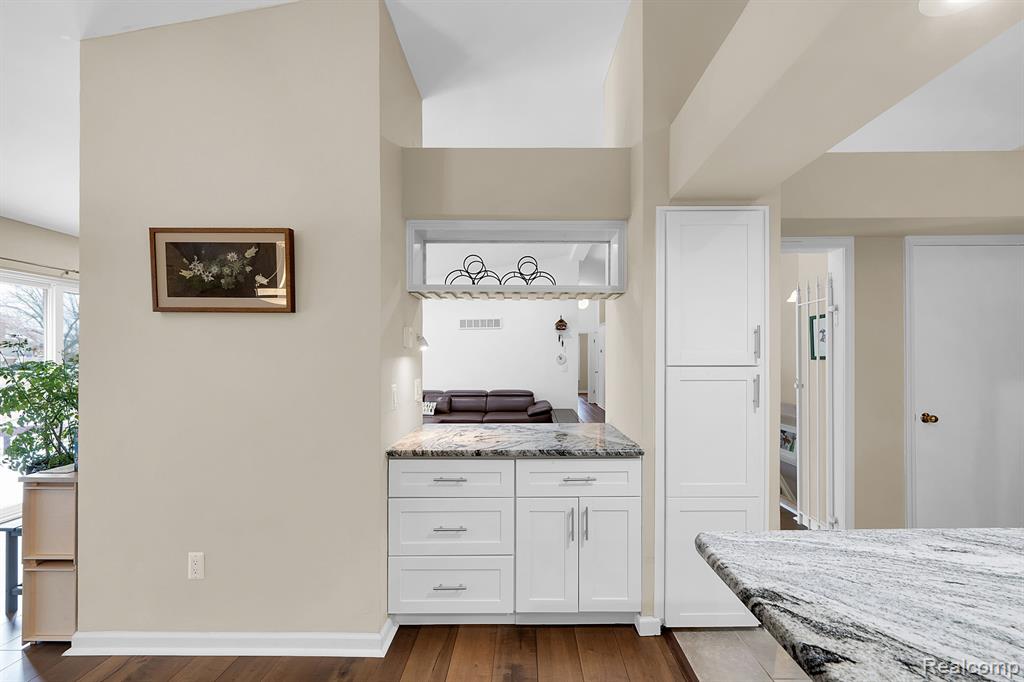 6367 Denton Drive, Troy, MI 48098 — Photo 13