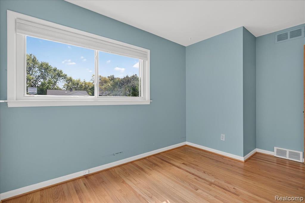 731 1st Avenue, Pontiac, MI 48340 — Photo 23