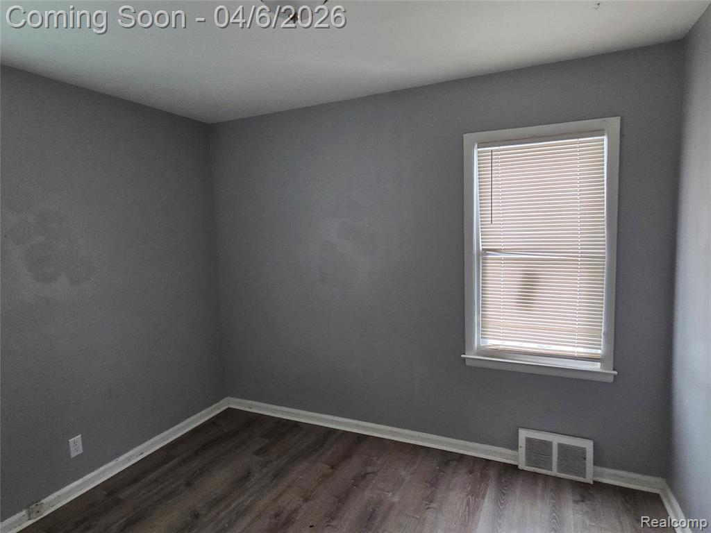 1139 S Bassett Street, Detroit, MI, 48217