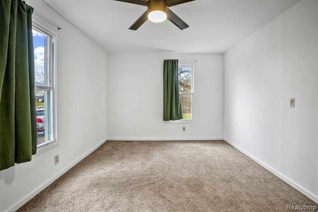 4116 GRAND BLANC Road, Swartz Creek, MI 48473 — Photo 35