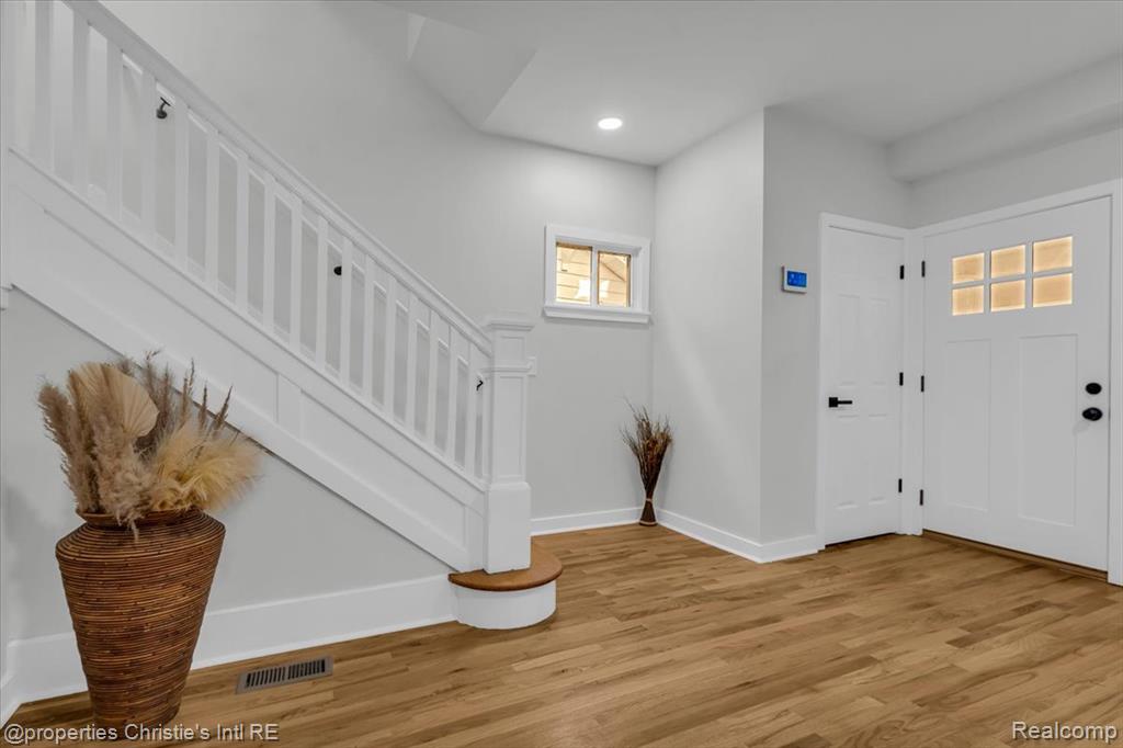 838 Algonquin Street, Detroit, MI 48215 — Photo 11