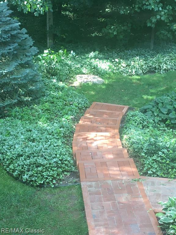 48941 W HILLCREST, Plymouth, MI 48170 — Photo 19