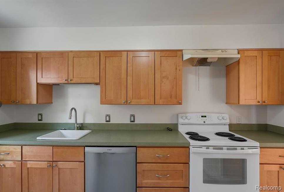 920 N Denwood Street, Dearborn, MI 48128 — Photo 7