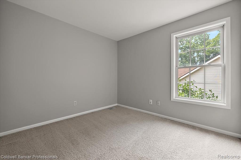 765 1st Street, Fenton, MI 48430 — Photo 20