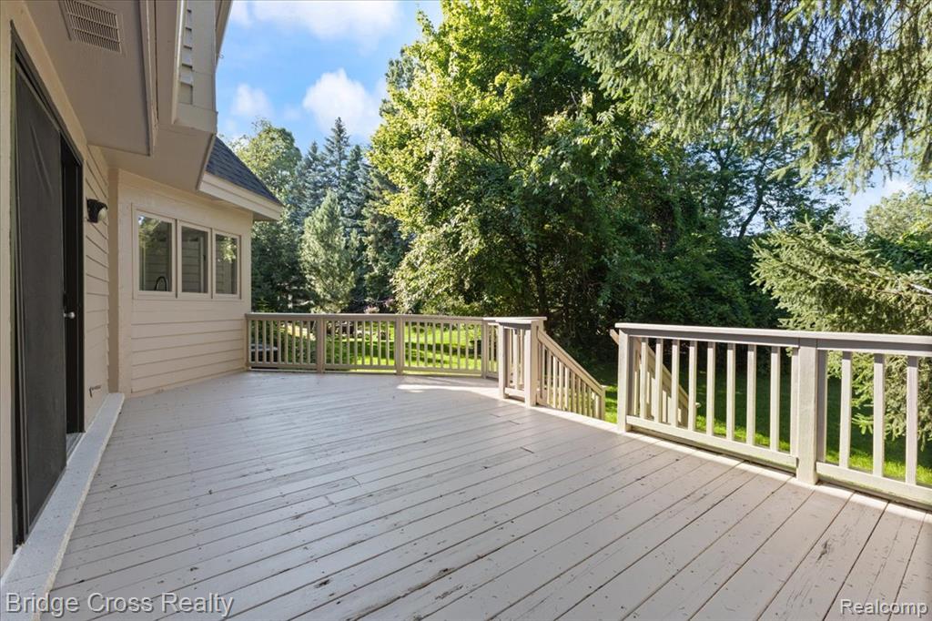 6258 Lindsay Court, West Bloomfield, MI 48324 — Photo 51
