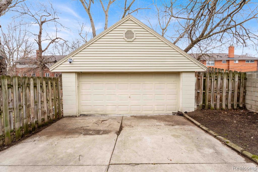 428 Girard Avenue, Royal Oak, MI 48073 — Photo 43
