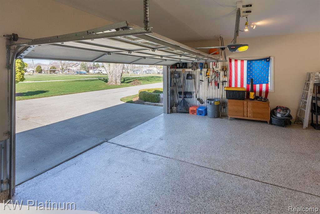 48218 Harbor Drive, Chesterfield, MI 48047 — Photo 28