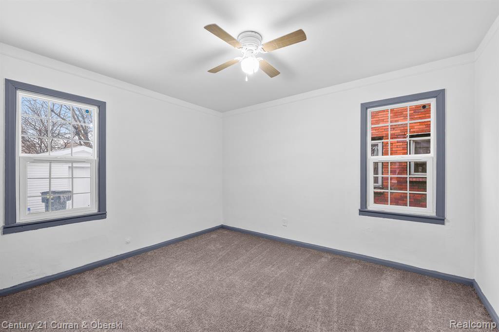8841 WHITCOMB Street, Detroit, MI 48228 — Photo 7