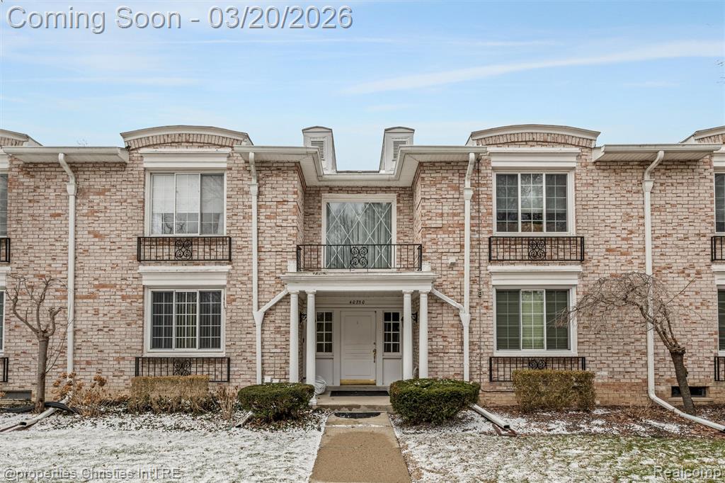 40750 Woodward Avenue, 25, Bloomfield Hills, MI 48304 — Photo 2
