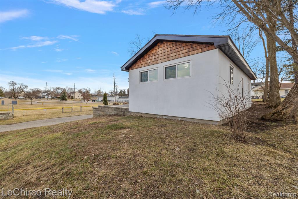 76 S GLASPIE Street, Oxford, MI 48371 — Photo 42