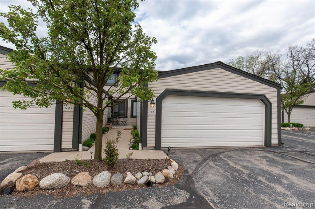 1146 CONCORD Court, Northville, MI 48167 — Photo 3