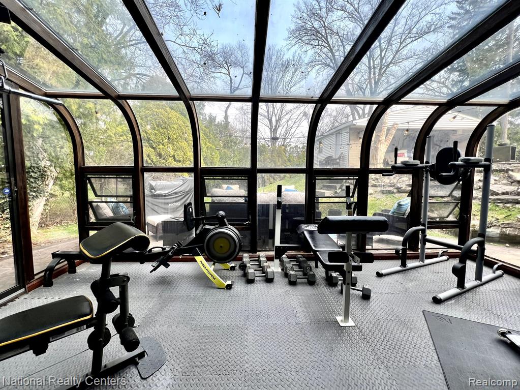 936 ALLEN Drive, Northville, MI 48167 — Photo 36