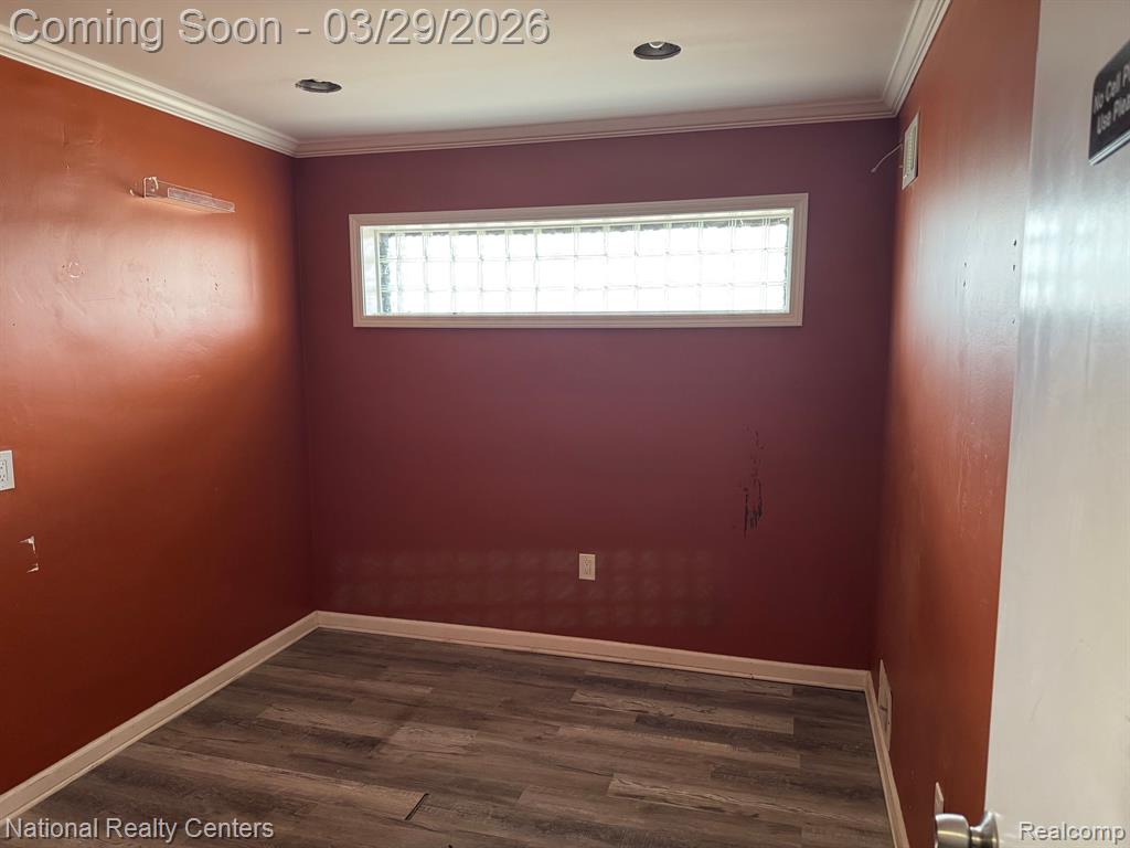 11101 MORANG Drive, Detroit, MI 48224 — Photo 7