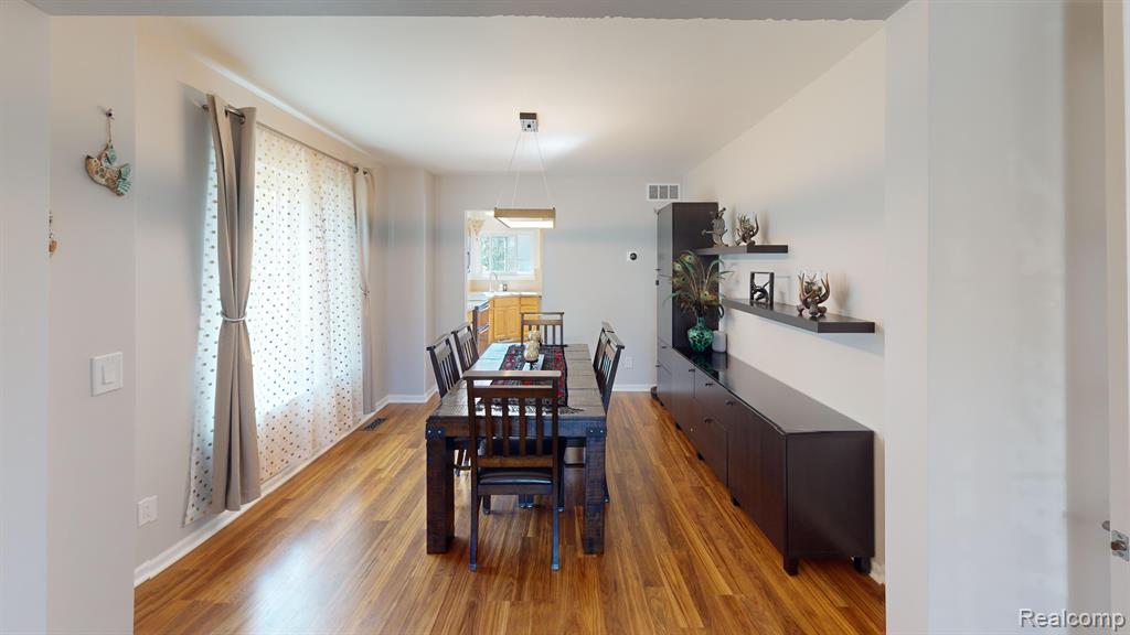 7724 PIONEER Drive, Ypsilanti, MI 48197 — Photo 24