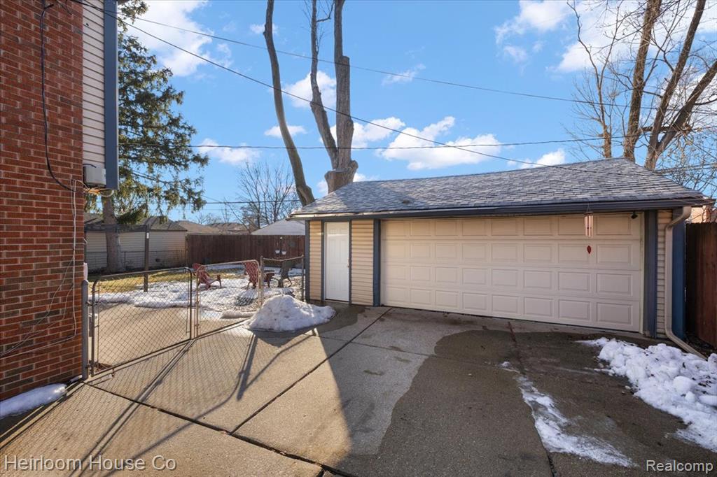 8915 Sioux, Redford, MI 48239 — Photo 6