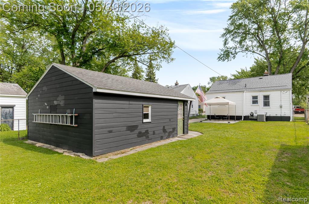 25446 Colgate Street, Dearborn Heights, MI 48125 — Photo 29