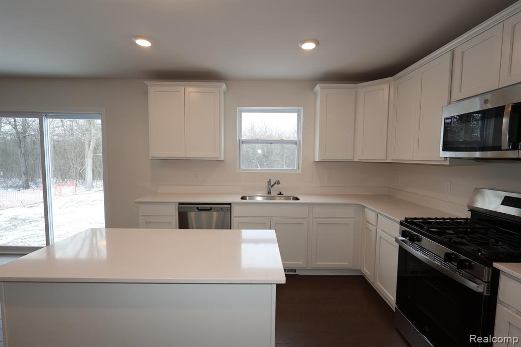 54757 Mockingbird, Chesterfield, MI 48047 — Photo 4