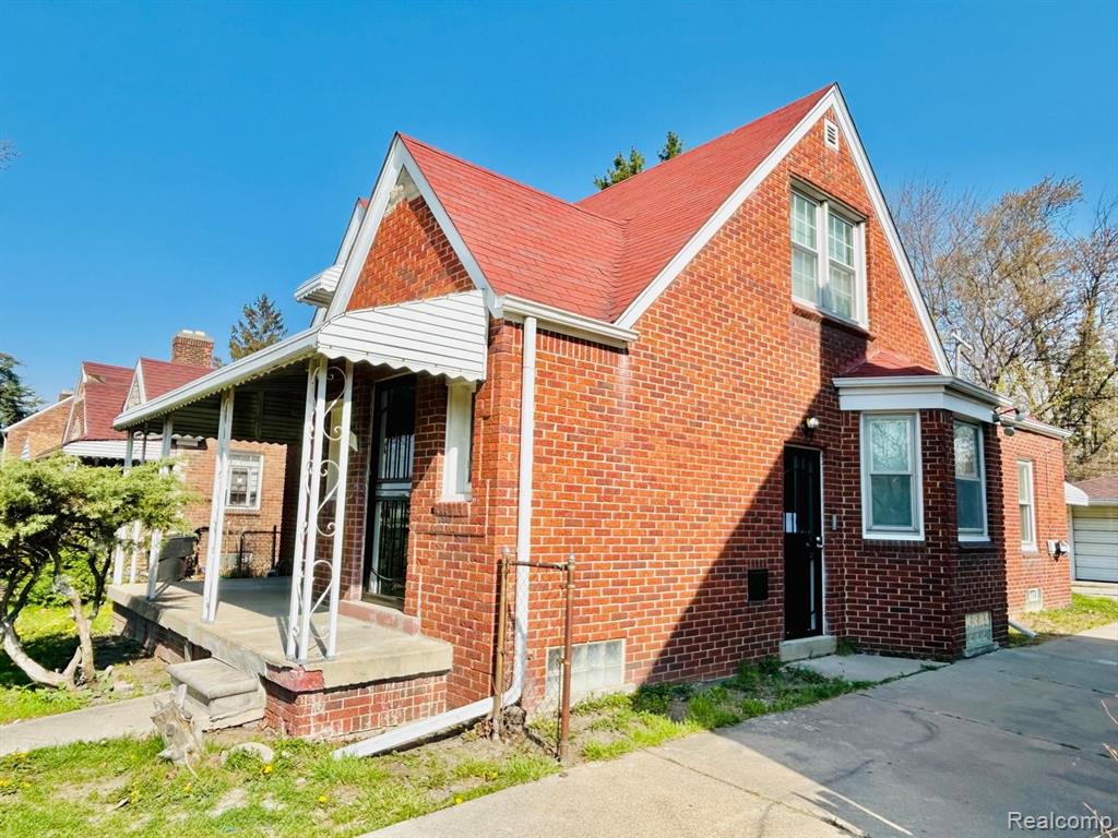 9571 E OUTER Drive, Detroit, MI 48213 — Photo 4