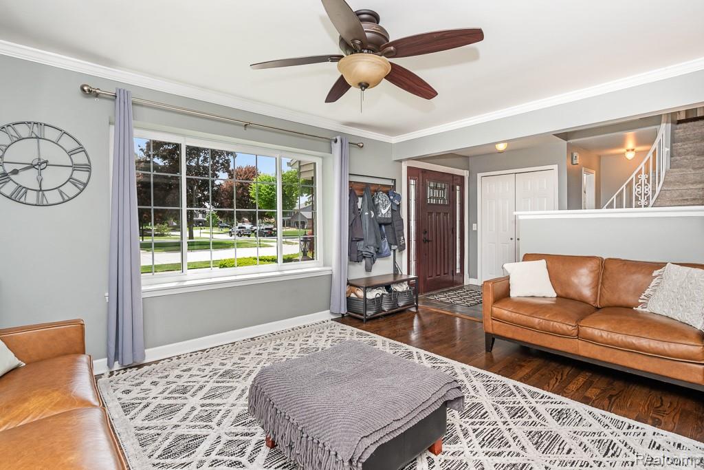 1847 Lyster Lane, Troy, MI 48085 — Photo 15