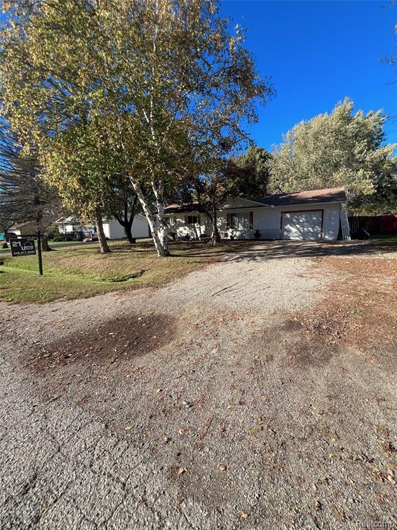 1762 Westbrooke Drive, Lapeer, MI 48446 — Photo 17