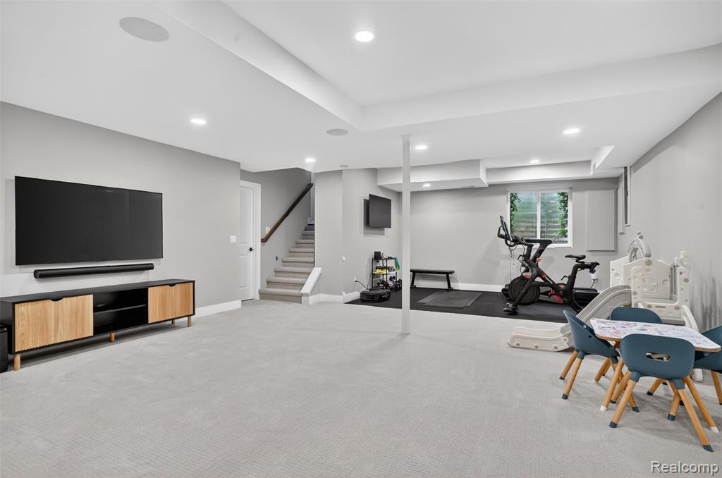 15844 Kirkshire Avenue, Beverly Hills, MI 48025 — Photo 30