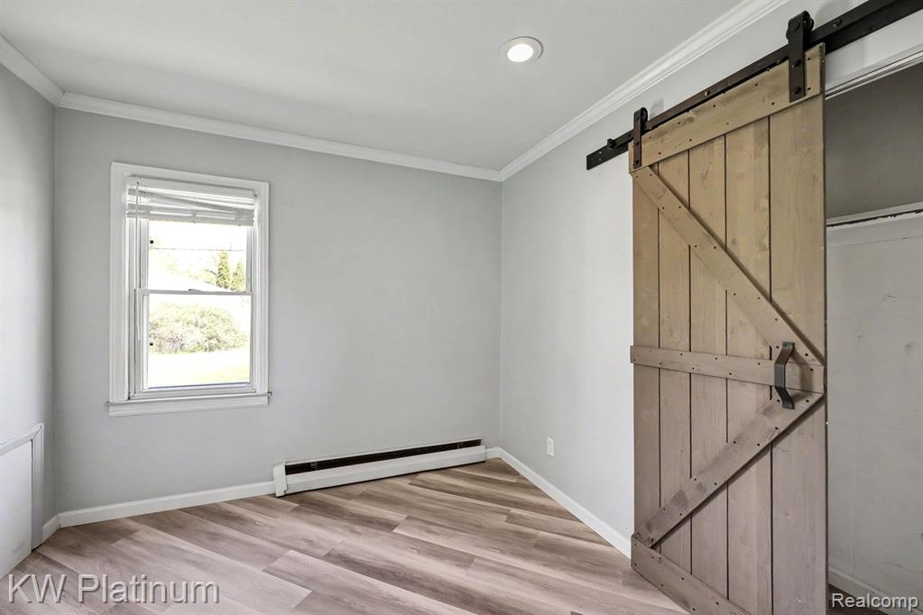 47611 Burton Drive, Shelby Twp, MI 48317 — Photo 10