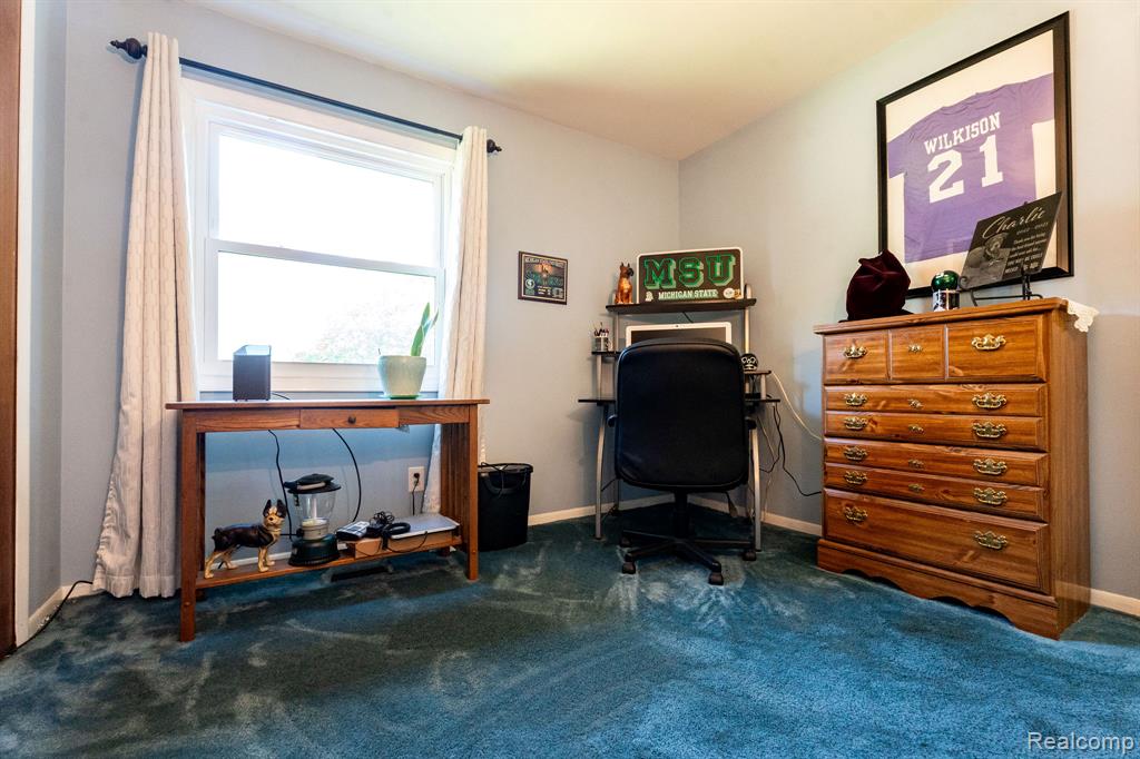 4190 Charter Oak Drive, Flint, MI 48507 — Photo 26