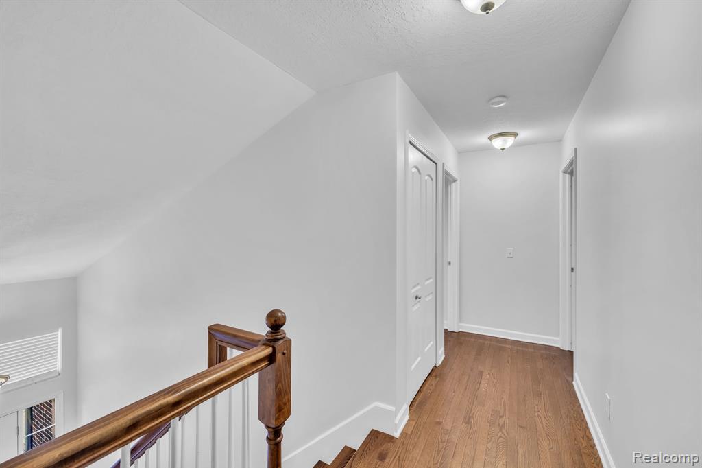 27490 CROMWELL Road, Novi, MI — Photo 20