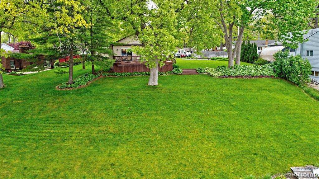 4030 ROLLINS Avenue, Waterford, MI 48329 — Photo 39
