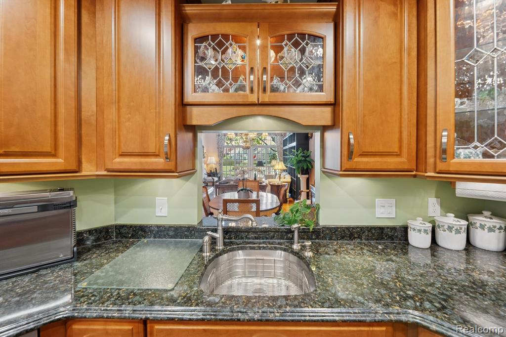 39435 Village Run Drive, Northville, MI 48168 — Photo 18