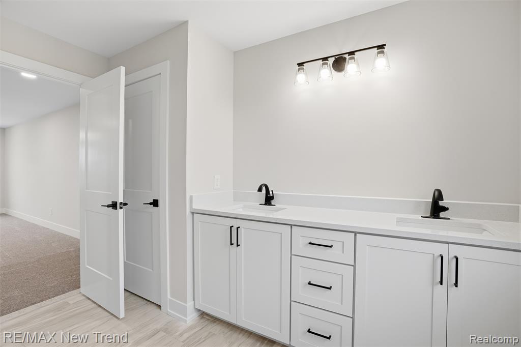 8430 Joseph Street, Commerce Twp, MI 48382 — Photo 32