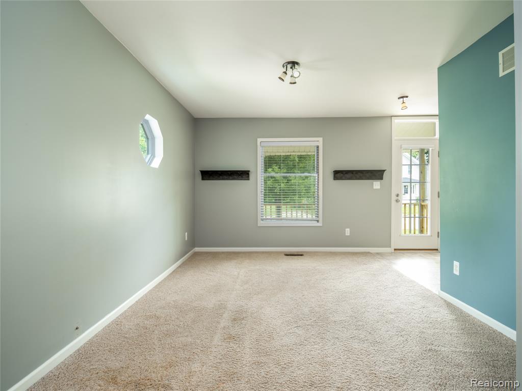 834 Union Street, Port Huron, MI 48060 — Photo 5