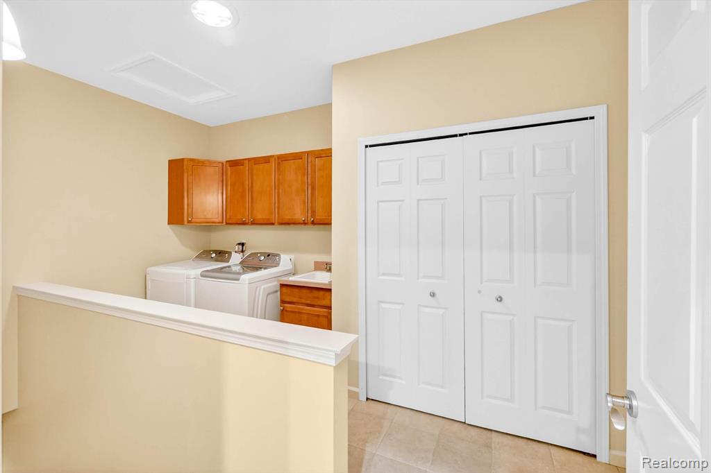 50150 Scott Court, 36, Shelby Twp, MI 48317 — Photo 14