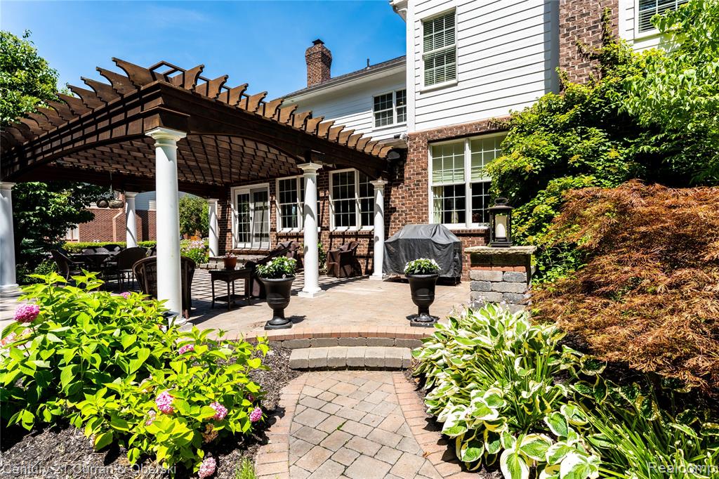 50693 Chesapeake Drive, Novi, MI — Photo 24