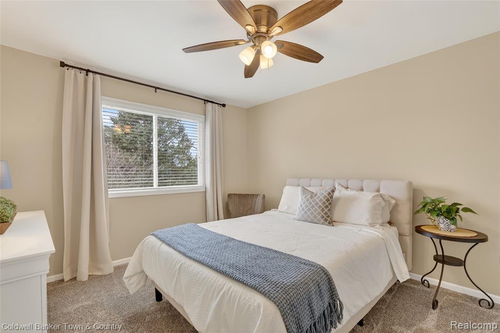 480 NAIRN Circle, Highland, MI — Photo 36