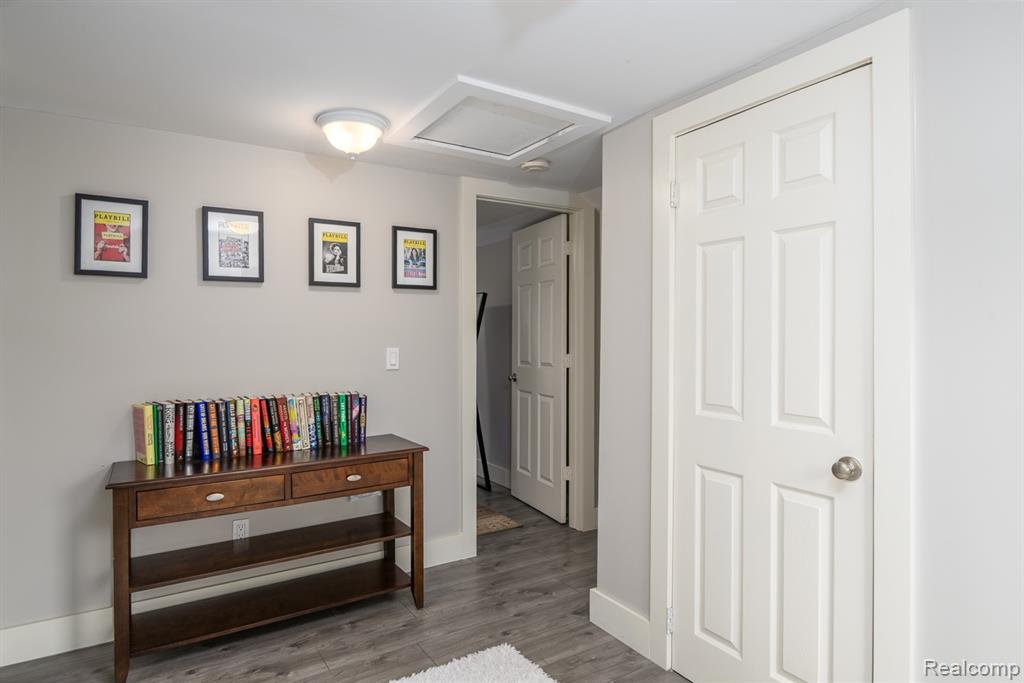 21059 Westview Avenue, Ferndale, MI 48220 — Photo 10
