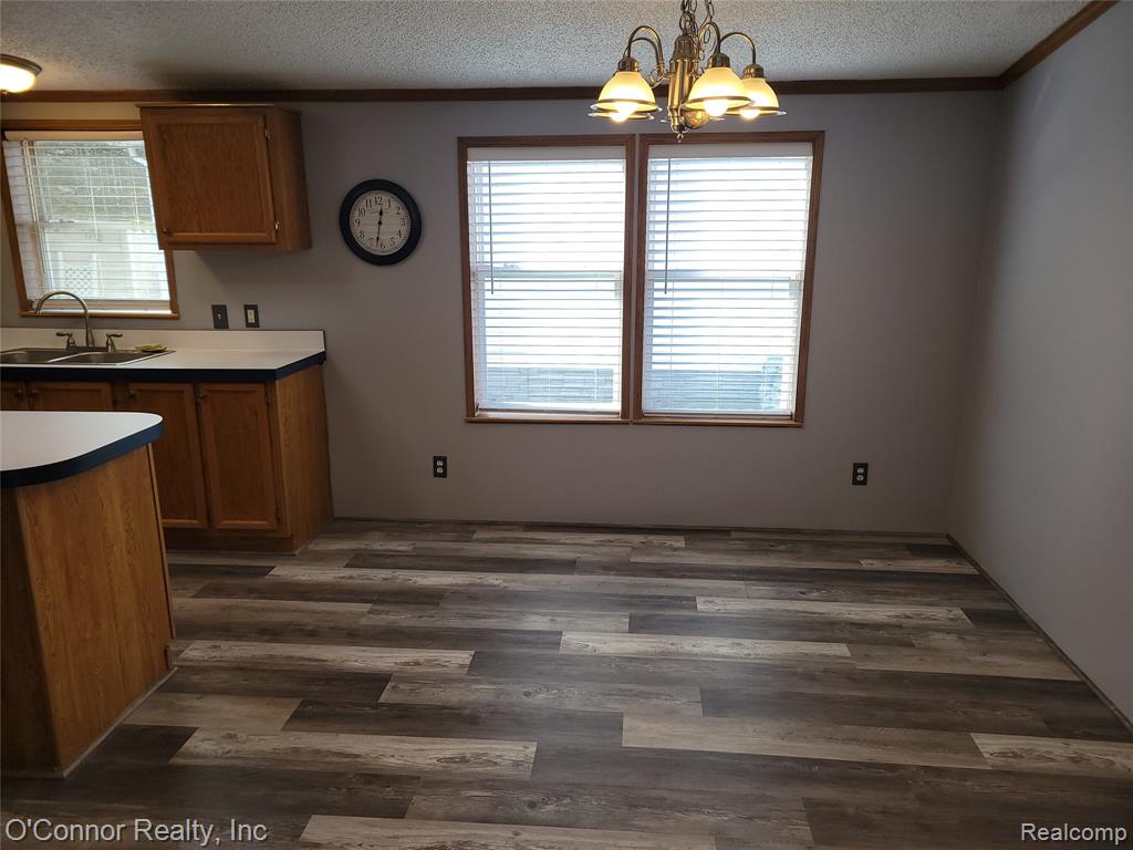 521 Bush Lake Lane, MI — Photo 11