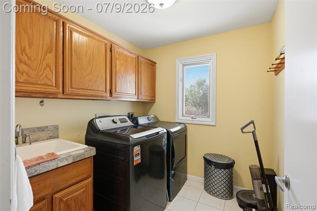 6786 Jasmine Drive, Troy, MI 48098 — Photo 25