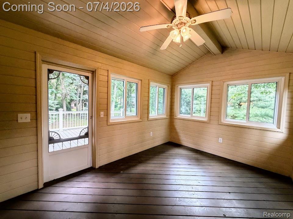 10928 Sunny Ridge Court, Pinckney, MI 48169 — Photo 19