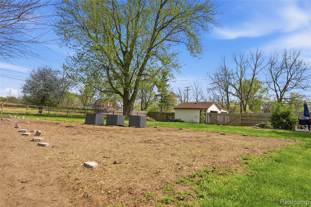 6339 Denton Road, Van Buren, MI 48111 — Photo 59