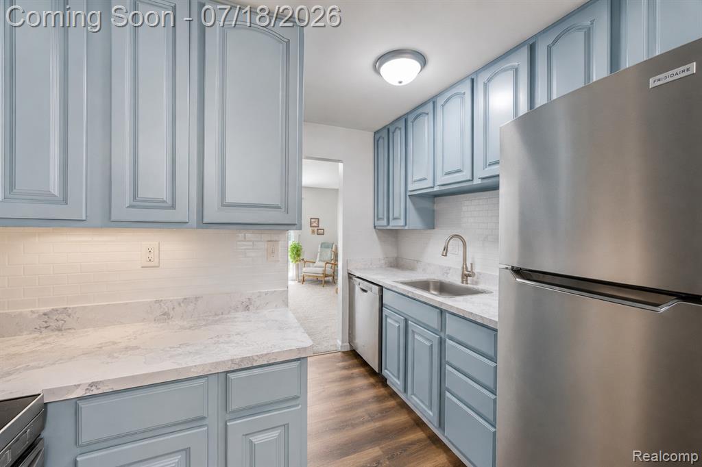 7300 Bluewater Drive, Clawson, MI 48348 — Photo 12