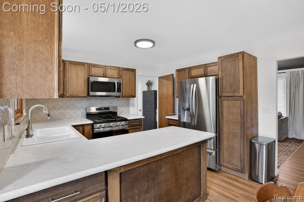 301 Lindenwood Drive, Linden, MI 48451 — Photo 23